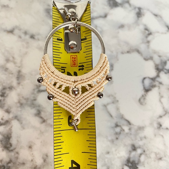 Handmade Macrame Earring - Picture 5 of 5